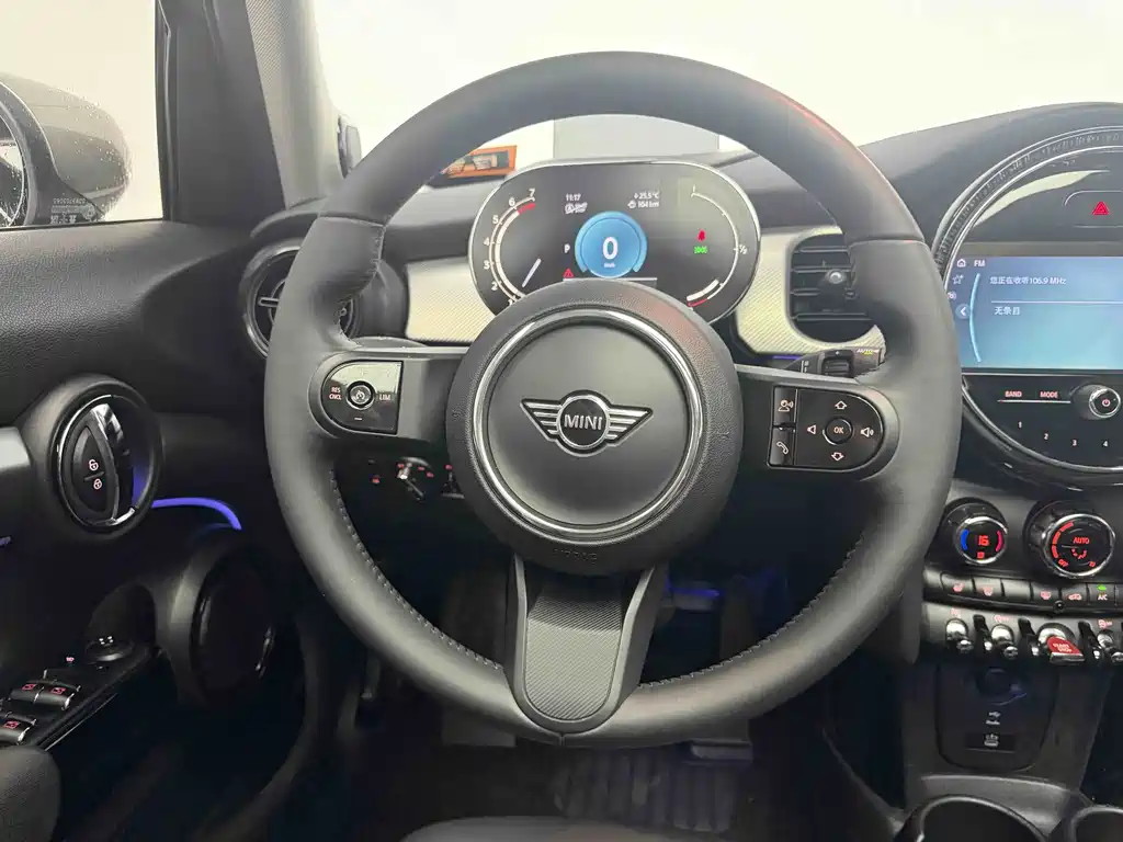 2023 MINI Cooper Artist 5-Door Edition