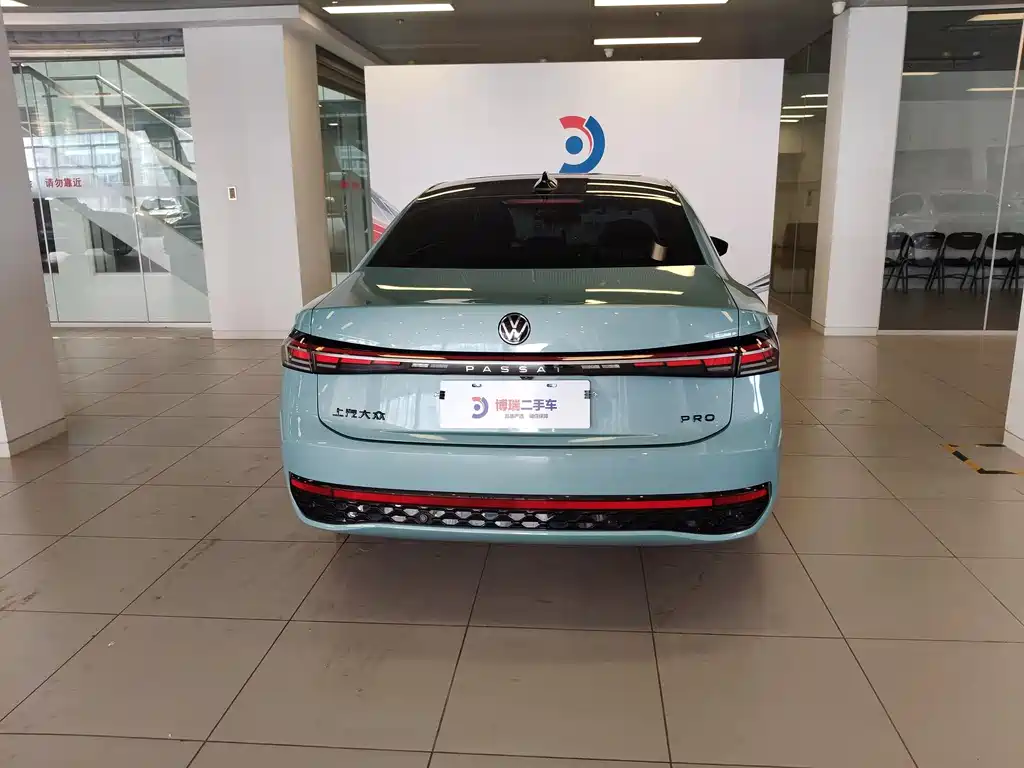 Passat 2025 Pro 380TSI Starry Dragon Honor Edition