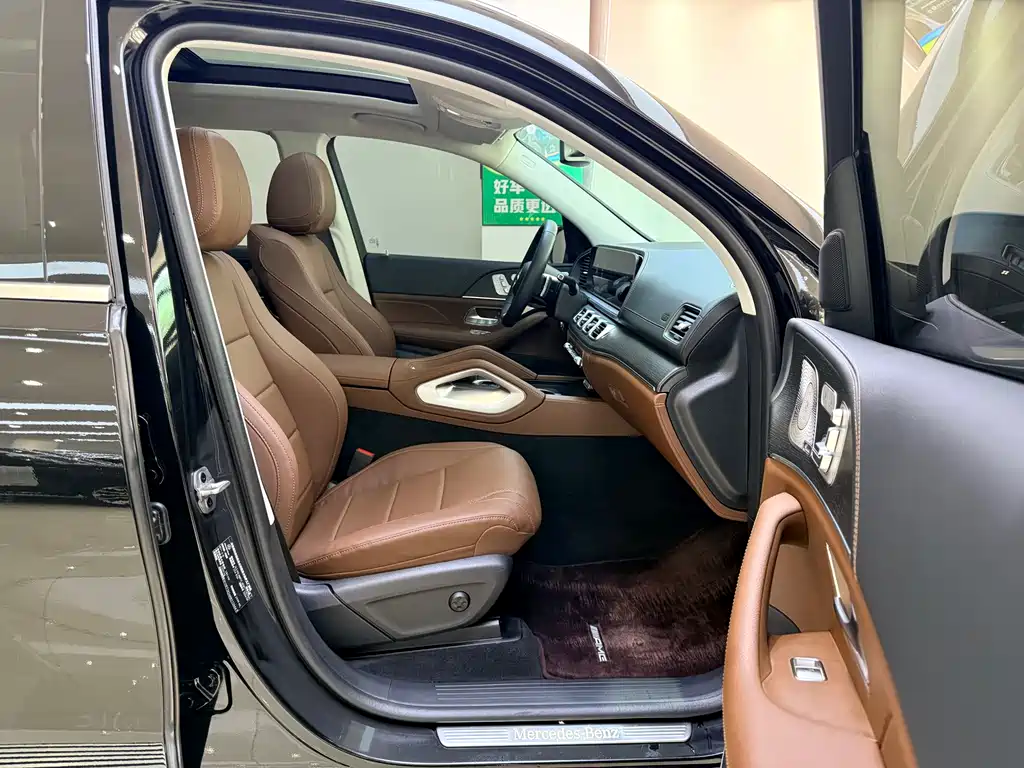 Mercedes GLS 2025 450 4MATIC Fashion Edition