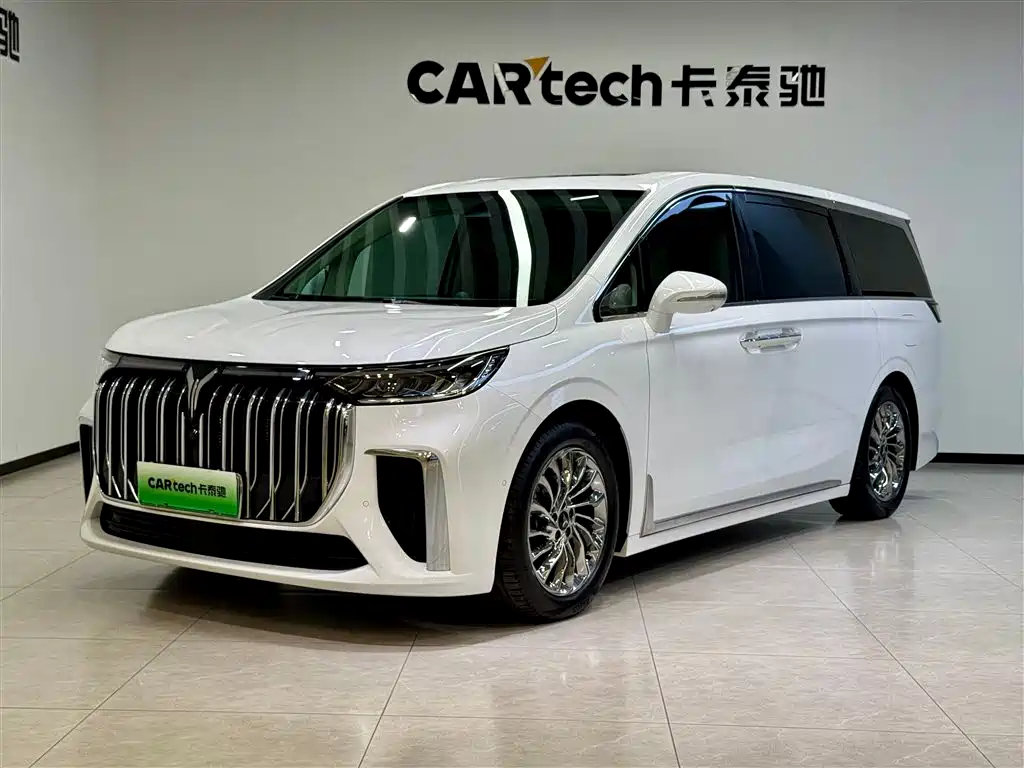 Dreams Explorer 2024款 PHEV Extra-long Range Flagship Edition