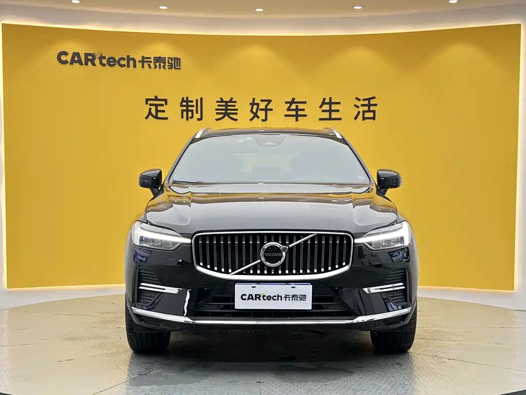 Volvo XC60 2024 B5 AWD Intelligent Distance Luxury Edition