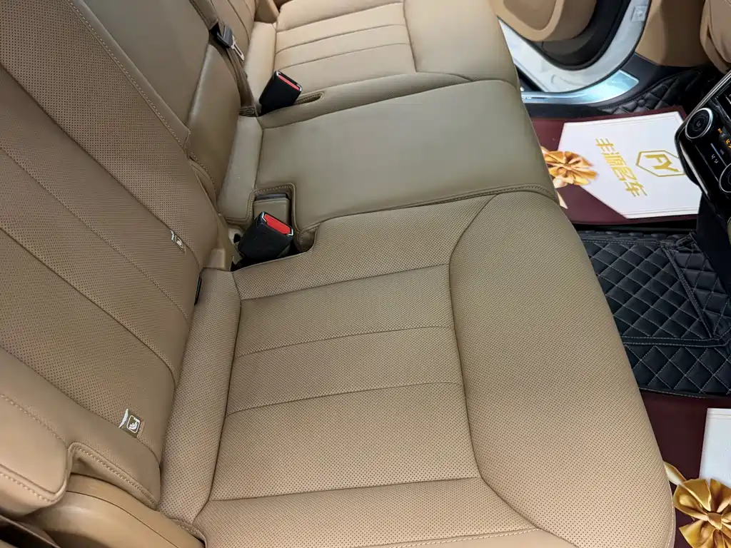 Range Rover 2023 3.0 L6 400PS Creation Extended Edition