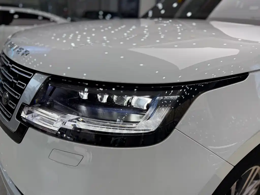 Range Rover 2023 3.0 L6 400PS Creation Extended Edition
