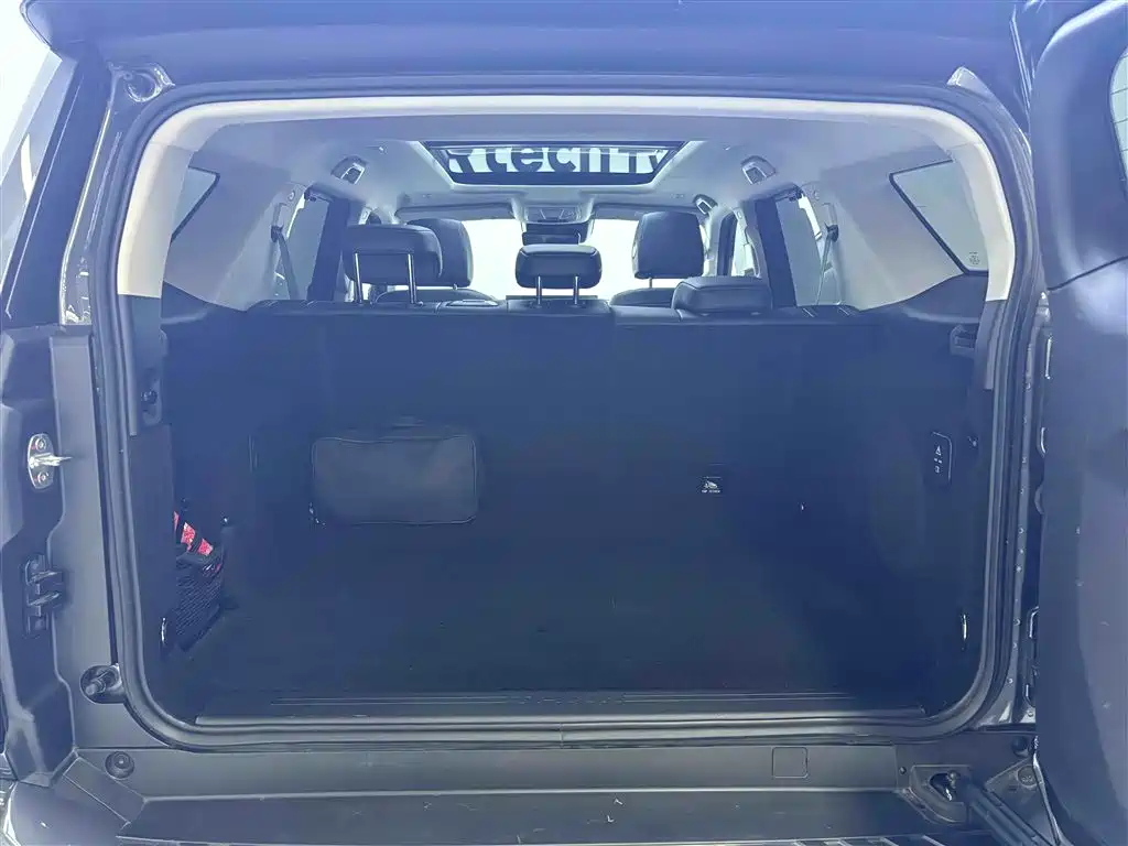 Tank 400 New Energy 2024 Hi4-T Off-road Edition
