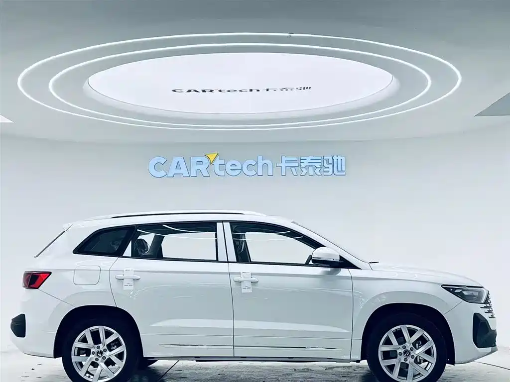 VS7 2026 280TSI Automatic Pioneer Edition