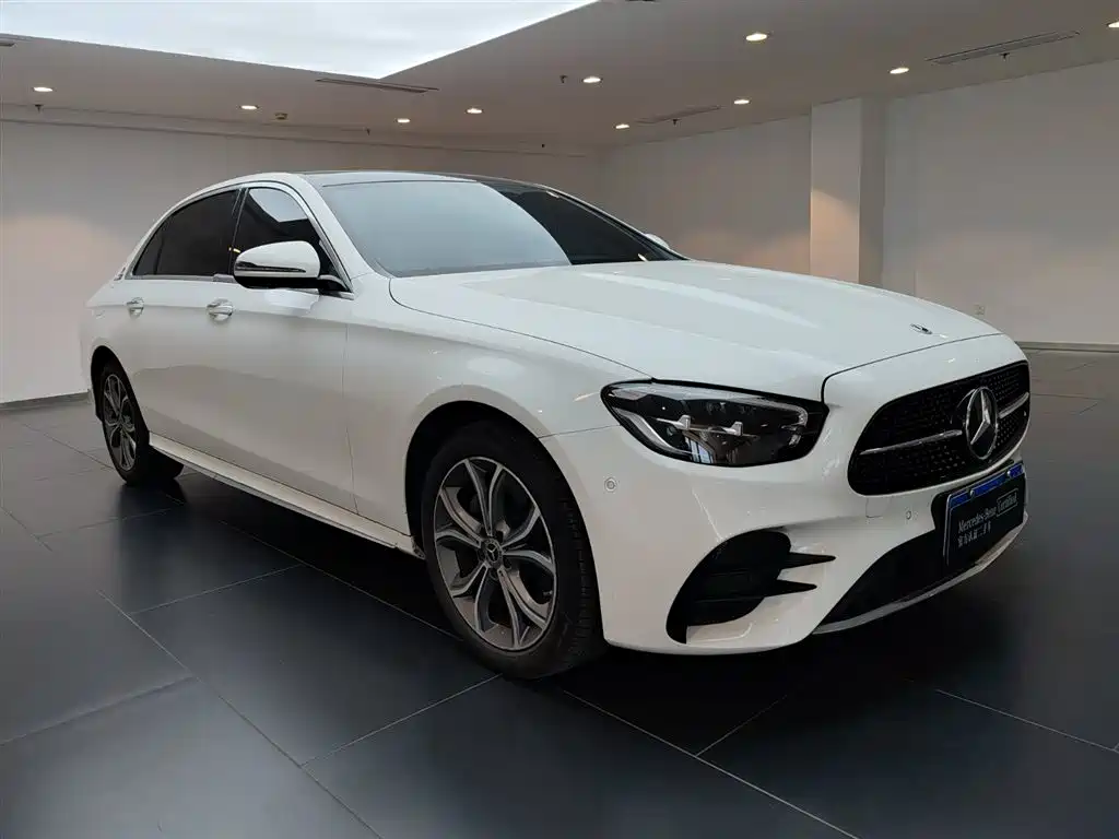 Mercedes-Benz E-Class 2023 E 300 L Sporty and Stylish Edition