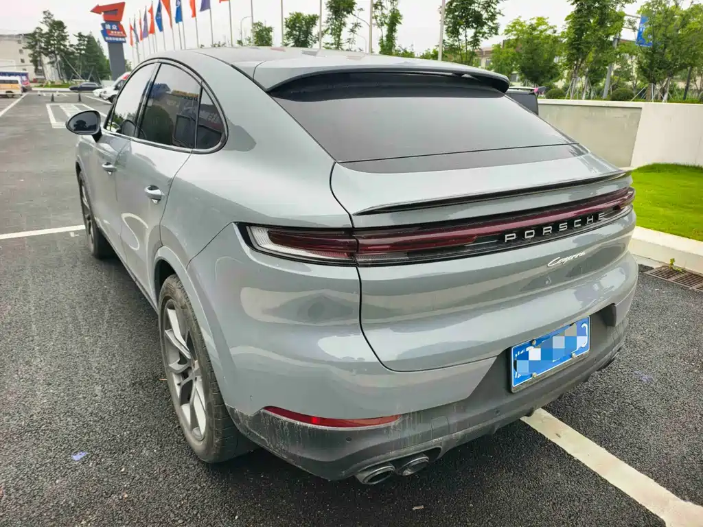 Cayenne 2024 Coupe 3.0T