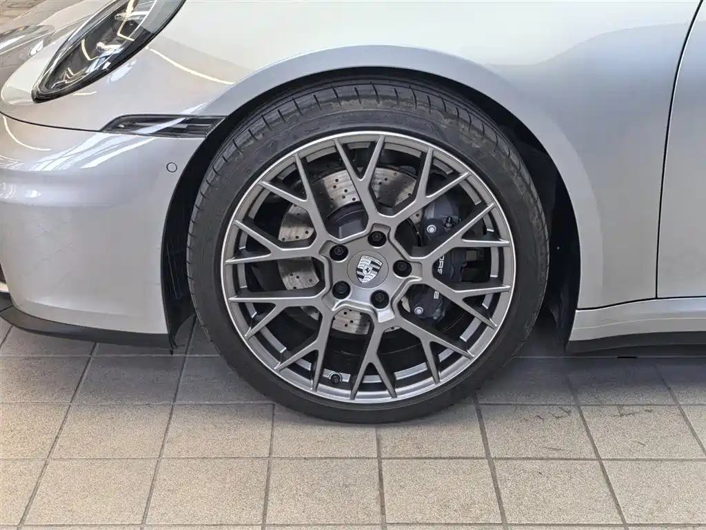 Porsche 911 2025 Carrera 3.0T