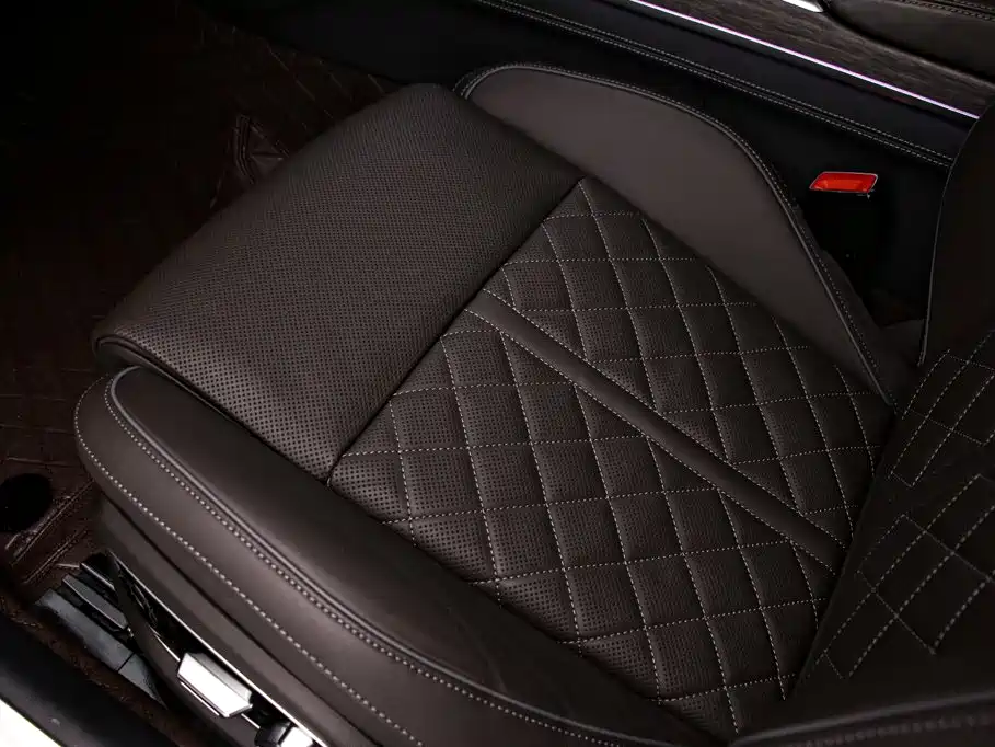 Audi A8 2023 model A8L 55 TFSI quattro flagship edition