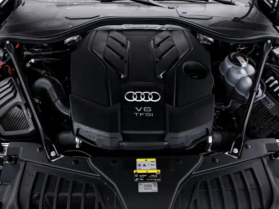 Audi A8 2023 model A8L 55 TFSI quattro flagship edition