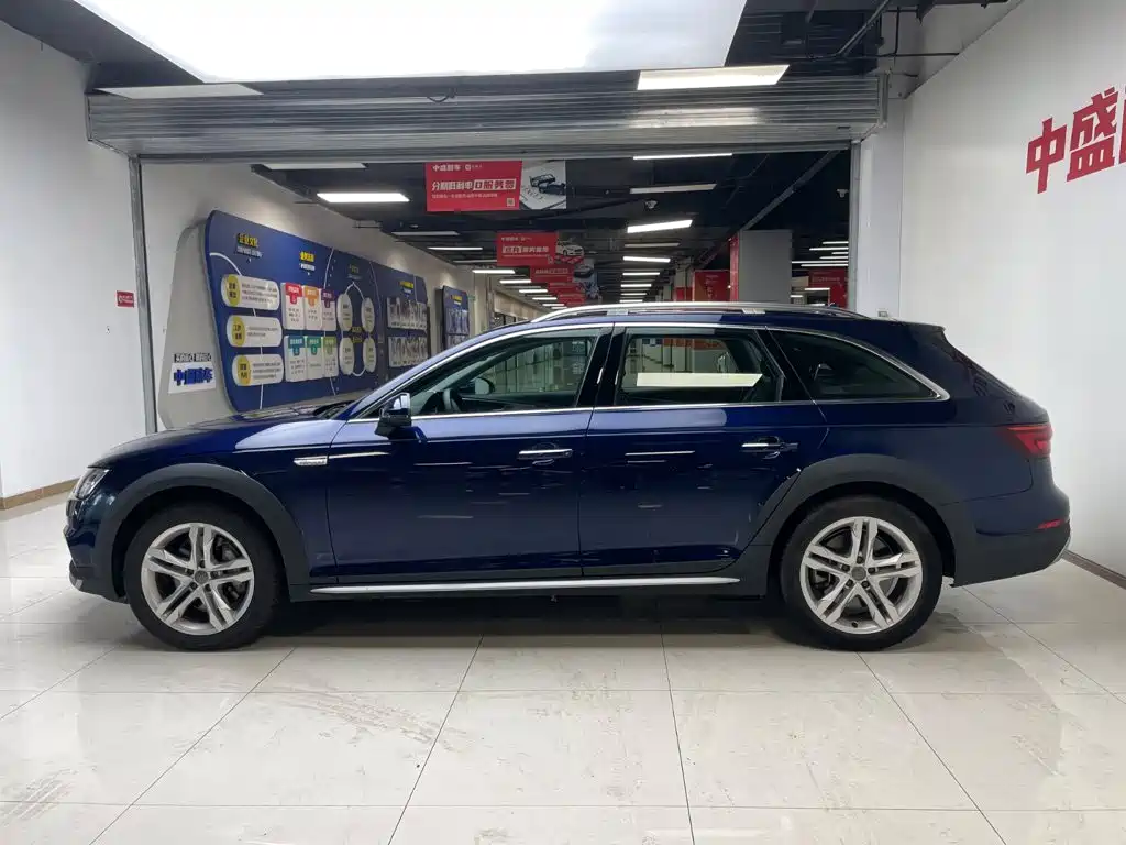 Audi A4 Import 2019 45 TFSI allroad quattro Fashion Model