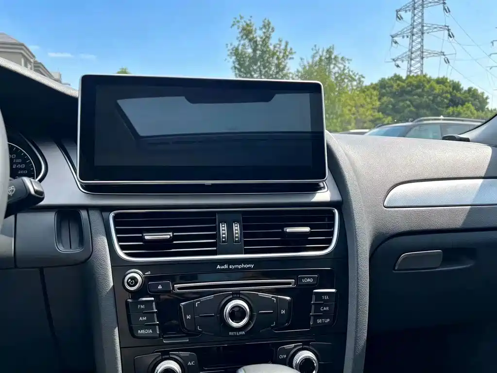 Audi A4L 2016 model 35 TFSI automatic standard edition