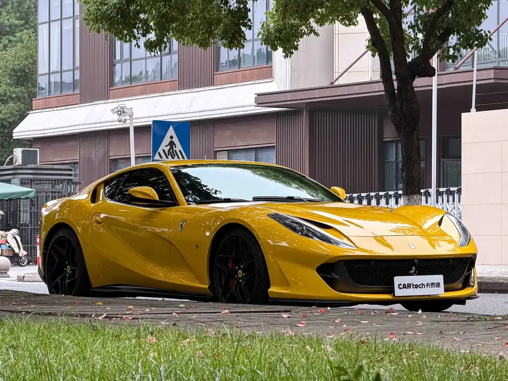 Ferrari 812 Superfast 2017 Model