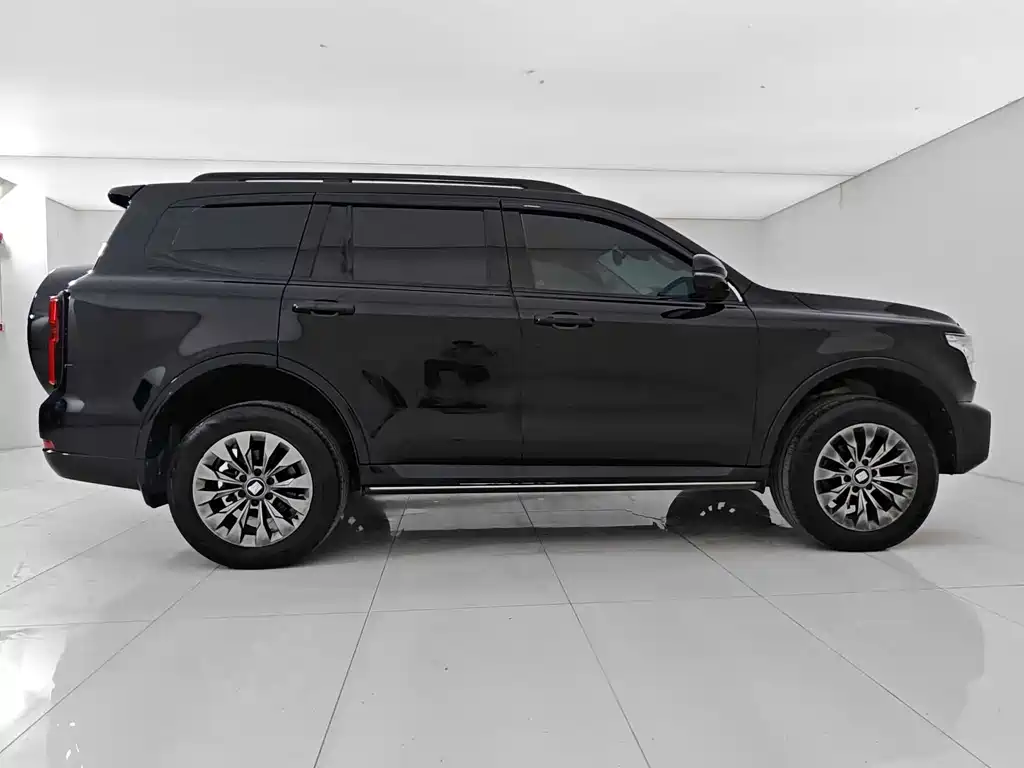 TANK 500 2022 Model Sport Edition 5-Seater