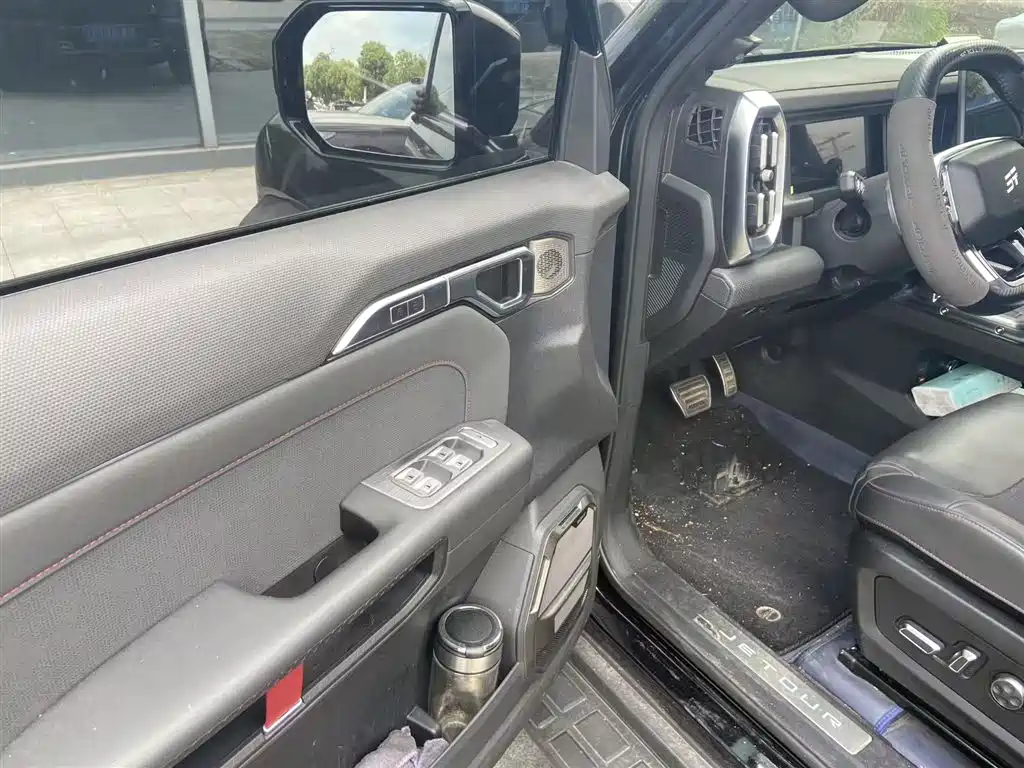 Jettu Traveler 2023 2.0T 4WD Off-road PRO+