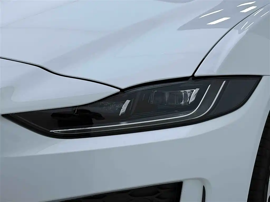 Jaguar XEL 2023 2.0T 250PS R-DYNAMIC S Sport Edition