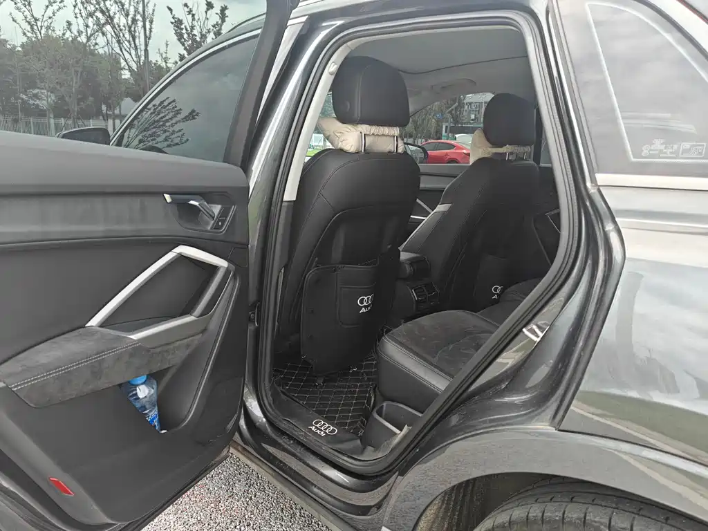 Audi Q3 2021 35 TFSI Sportline