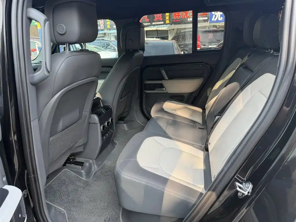 Land Rover Defender 2022 110 P400 X-DYNAMIC HSE