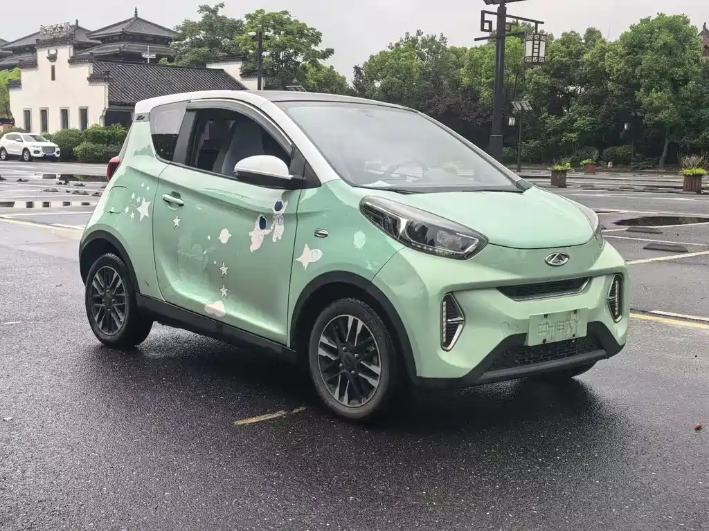 Xiaoying 2022 Model Sweet Pink Edition Half Sugar Version LFP 30kW 301km