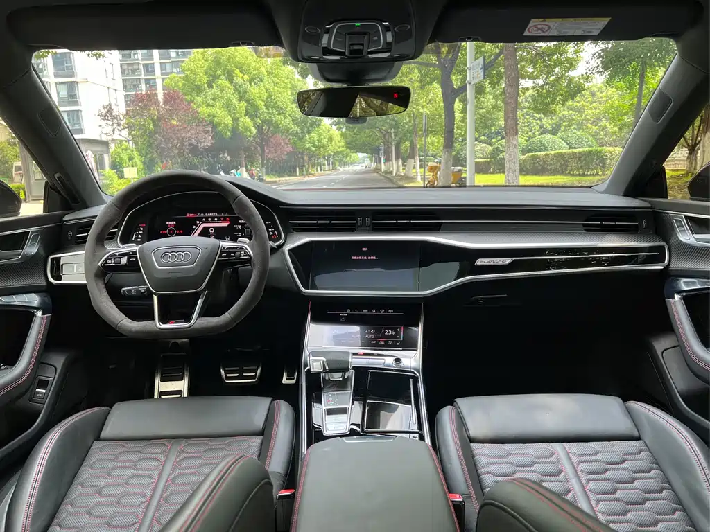 Audi RS 7 2024 model RS 7 4.0T Sportback performance