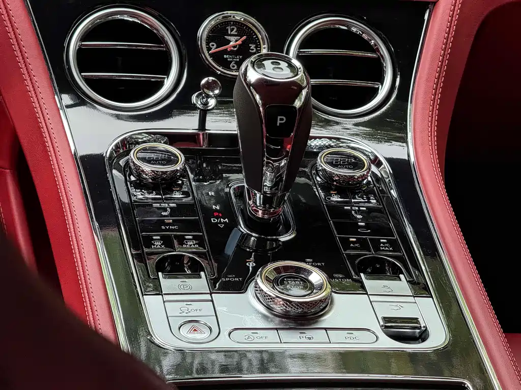 Audi A8 2020 4.0T GT V8