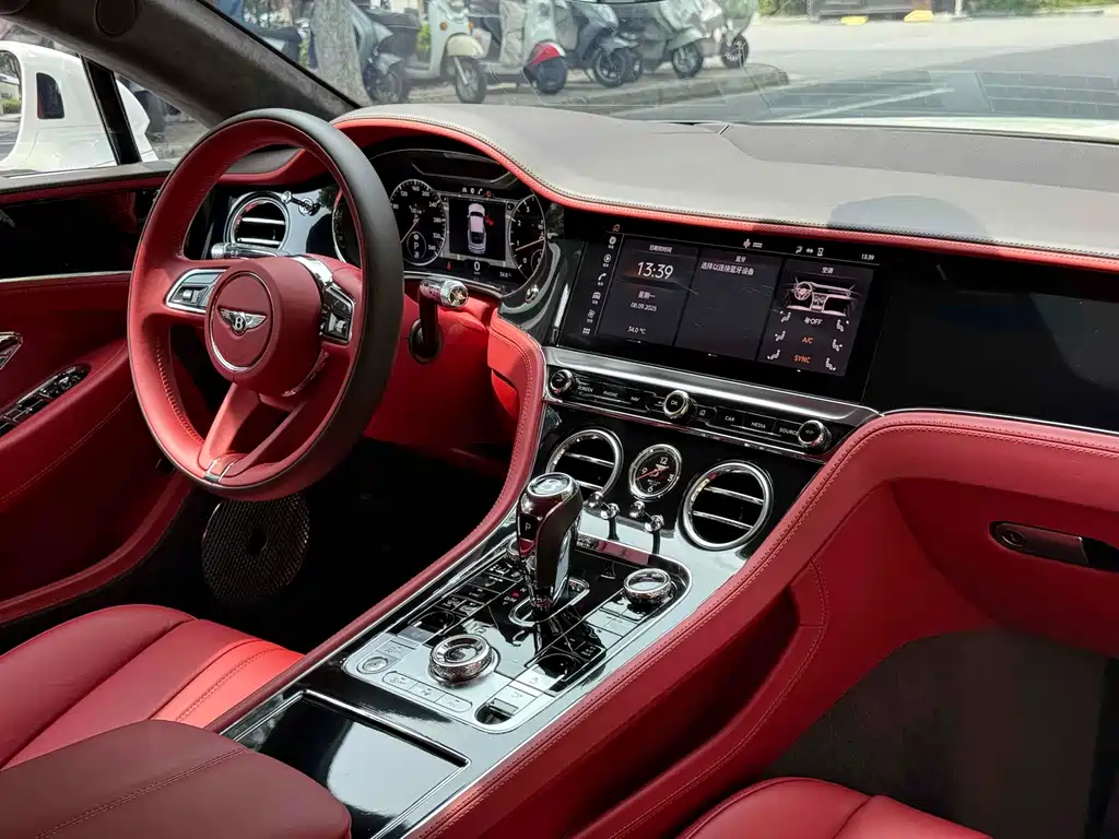 Audi A8 2020 4.0T GT V8