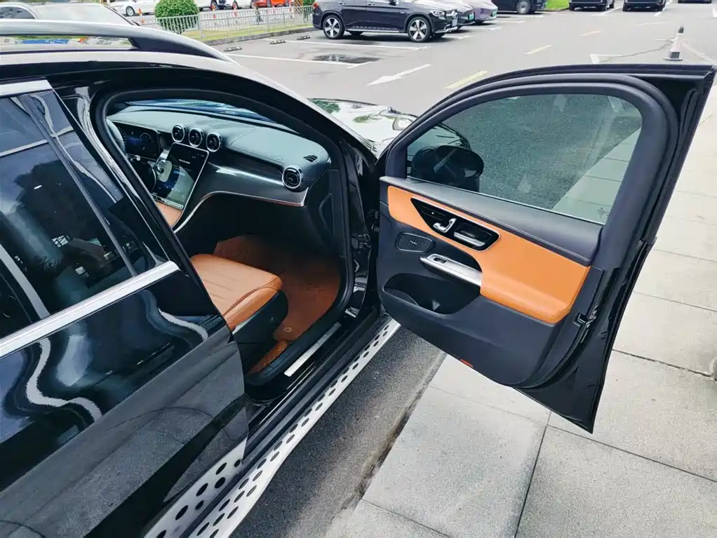 Mercedes-Benz GLC 2026 260 L 4MATIC Dynamic Edition