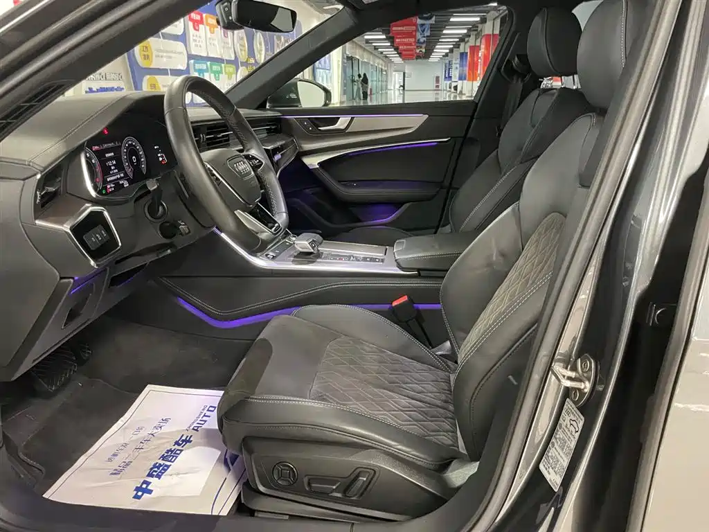 Audi A6L 2021 55 TFSI quattro Premium Dynamics Edition