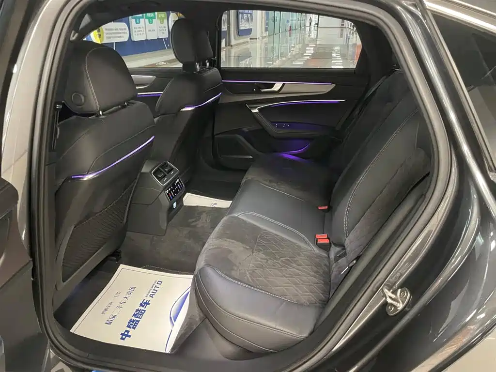 Audi A6L 2021 55 TFSI quattro Premium Dynamics Edition