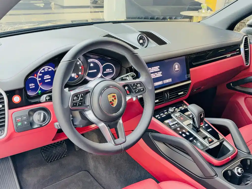 Cayenne 2022 Platinum Edition 3.0T