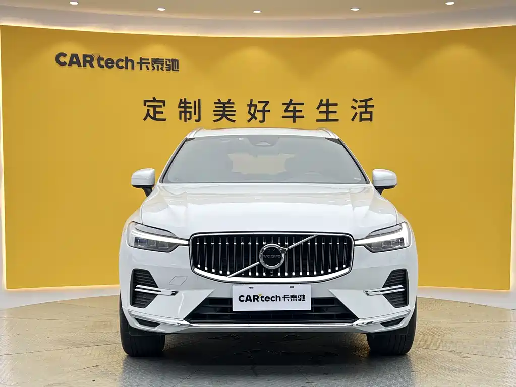 Volvo XC60 2022 B5 AWD Intelligent Comfort Luxury Edition