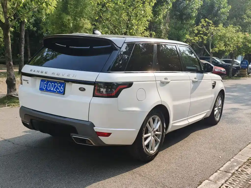 Range Rover Sport 2020 3.0 L6 SE