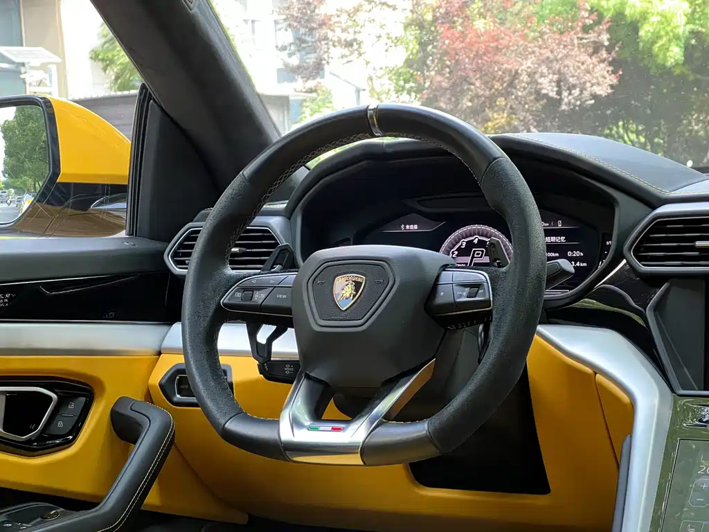 Urus 2018 4.0T V8