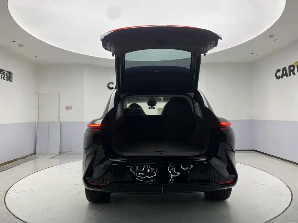 Intelligent EV LS7 2024 90kWh Max Elite Rear-wheel Drive Edition