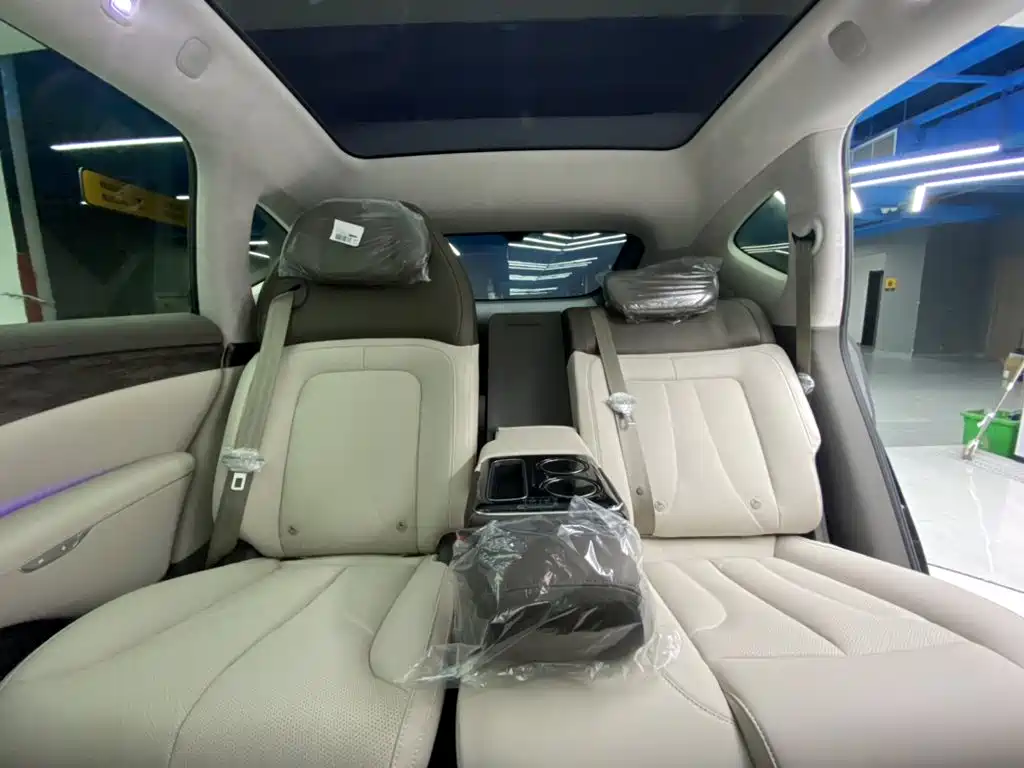 Intelligent EV LS7 2024 90kWh Max Elite Rear-wheel Drive Edition