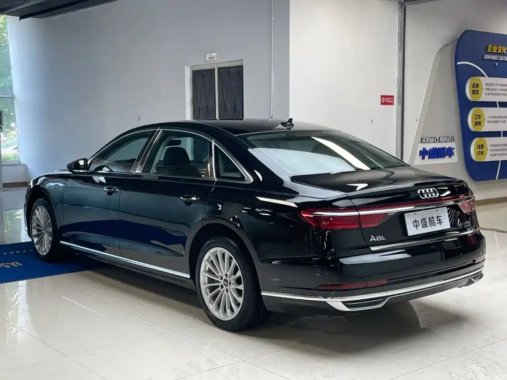 Audi A8 2021 model A8L 50 TFSI quattro Comfort Edition