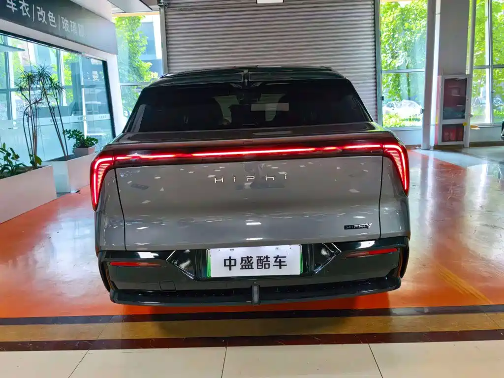 High Mover HiPhi Y 2023 Model 560km Pioneer Edition