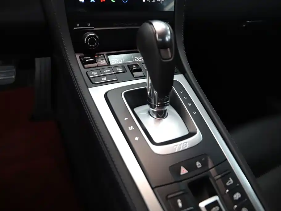 Porsche 718 Boxster Style Edition 2.0T 2023