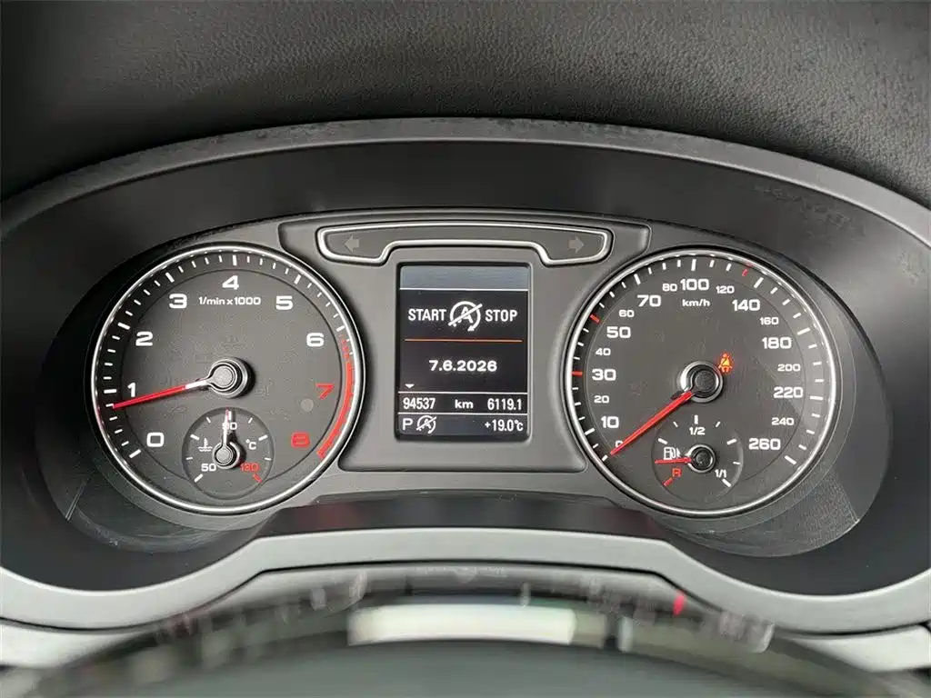 Audi Q3 2013 35 TFSI quattro Comfort Edition