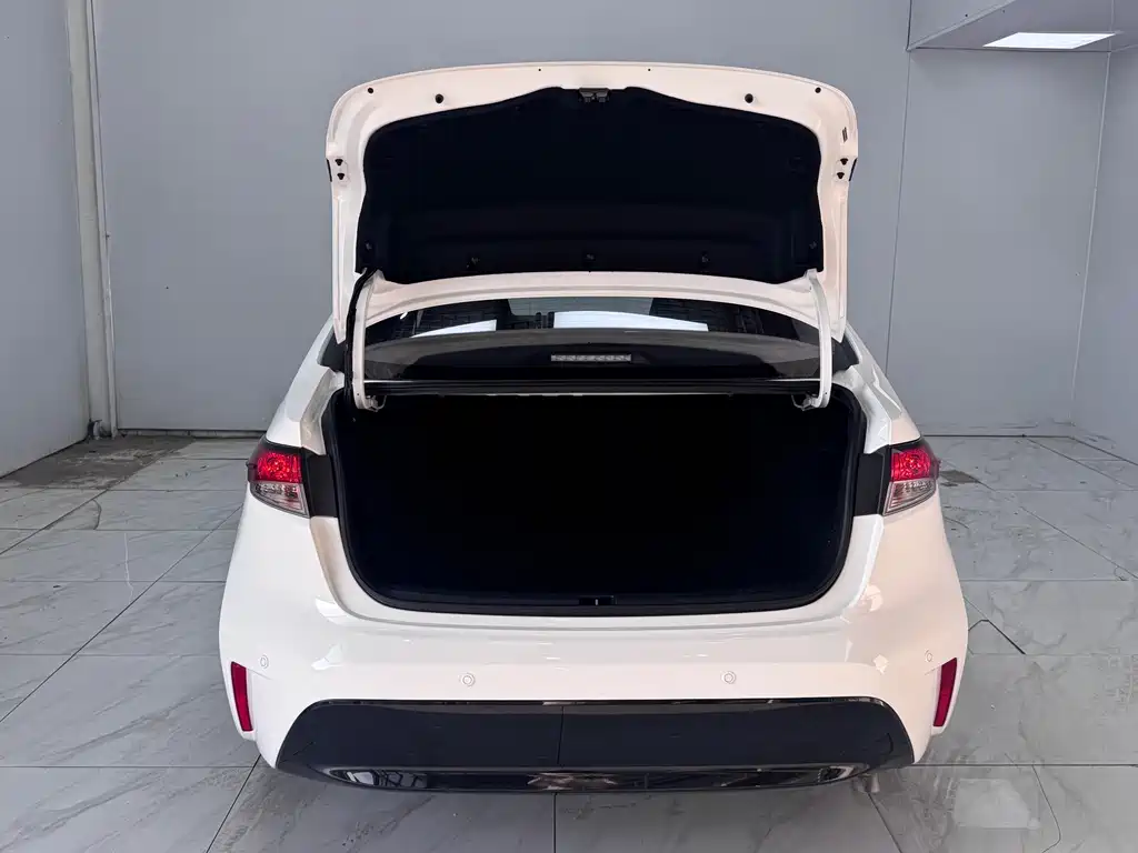 Toyota Corolla 2022 185T CVT Luxury Edition