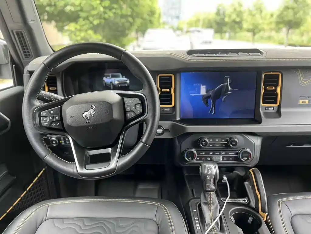 Ford Bronco 2024 2.3T Off-Road