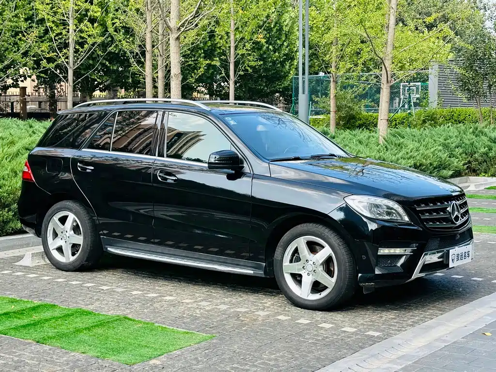 Mercedes-Benz M-Class 2014 ML 400 4MATIC Luxury Edition