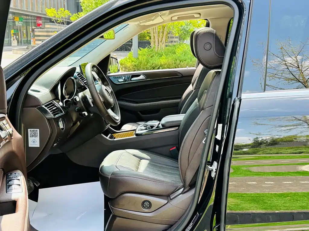 Mercedes-Benz GLS 2018 GLS 400 4MATIC Dynamic Edition