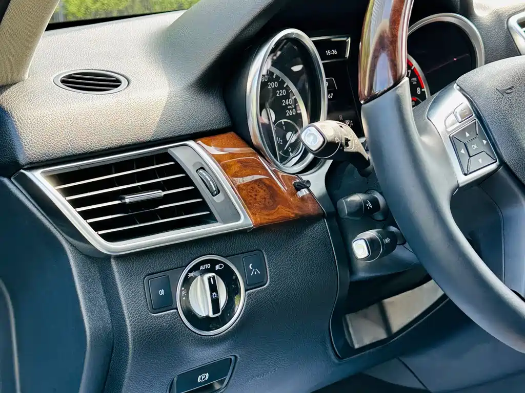 Mercedes-Benz M-Class 2014 ML 400 4MATIC Luxury Edition