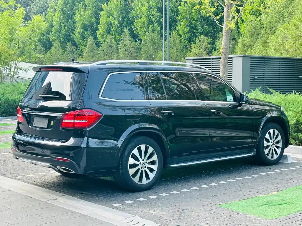 Mercedes-Benz GLS 2018 GLS 400 4MATIC Dynamic Edition