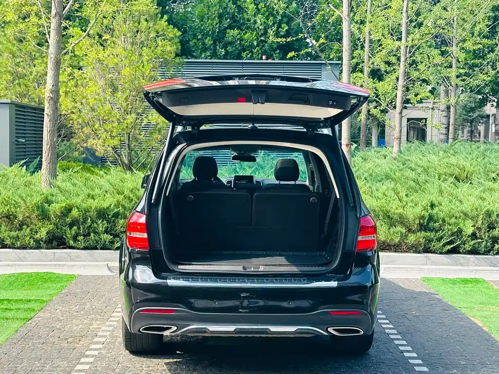 Mercedes-Benz GLS 2018 GLS 400 4MATIC Dynamic Edition