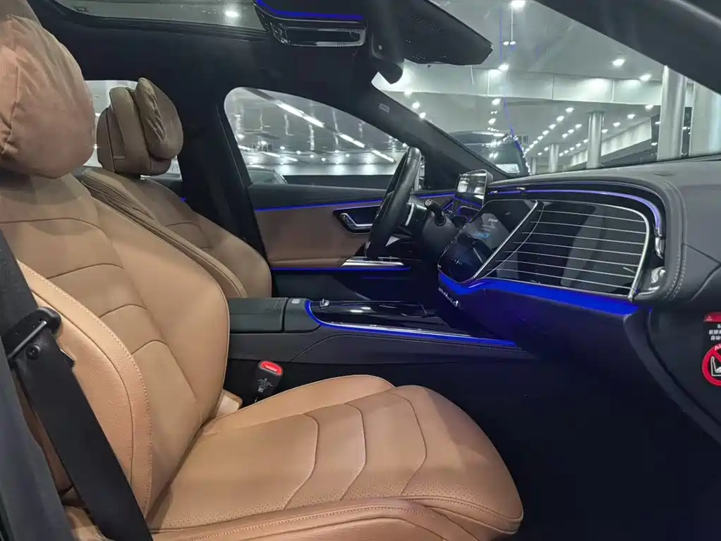 Mercedes-Benz E-Class 2024 E 260 L Sport Line