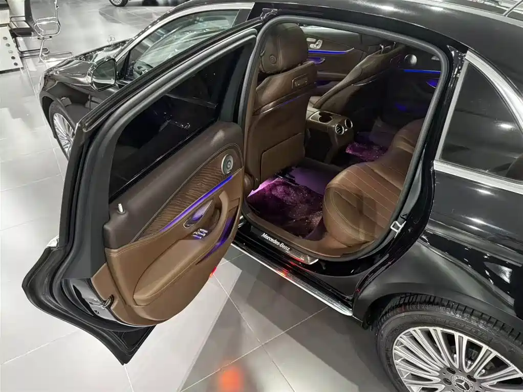 Mercedes-Benz E-Class 2020 E 300 L Fashion Edition