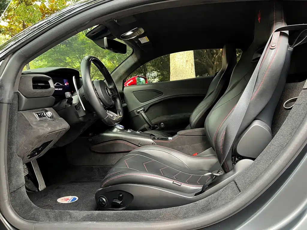 Maserati MC20 2020 3.0T Standard Edition