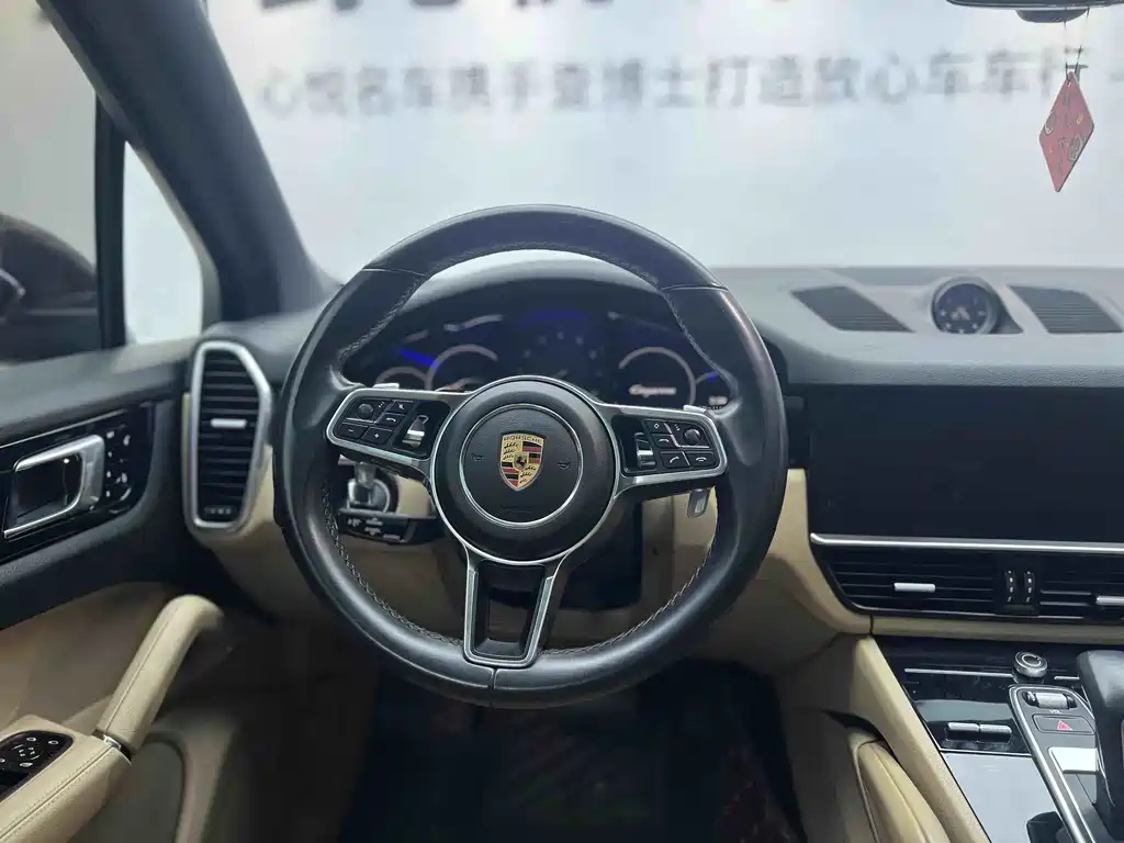 Cayenne 2019 3.0T